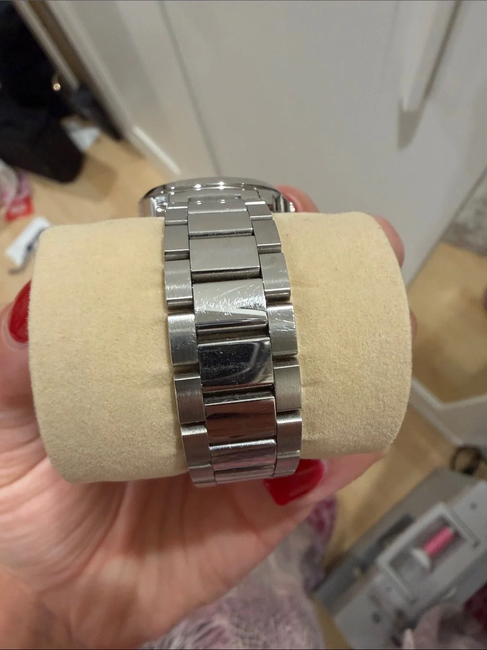 Gucci Silver Stainless Steel Men's Watch with Rose Gold Accents